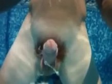 AMAZING underwater cumshot!