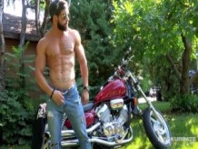 Maskurbate Hunky Biker Jerks Dick Outside