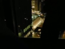 Mi polla era tan dura masturbándose en el hotel skyrise, fuerte sexy chico orgasmo cum