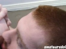 Aficionados australianos bareback como ginger top cum creapies dentro