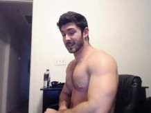 Caliente peludo hunky haciendo un cam show