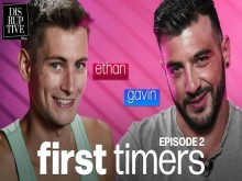 Extraños no pierden el tiempo y follan en un reality show gay - Trevor Harris, Ian Holms - Disruptive