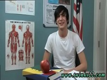 Películas de masajes gay Viejos Twinks y Sitio de EMOS Teen por primera vez Aidan