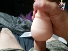 Cuando Little Elfy salga, BeelzeDom jugará... ¡consigo mismo!