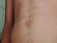 se masturba no quarto