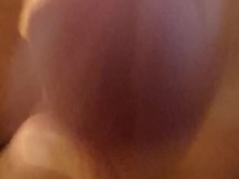 Visto de cerca, mi verga chorrea delicioso