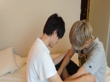 Coqueteé con un chico guapo (por un ratito)