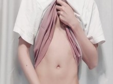 Me quité la ropa así según tu petición. ¿Puedes ver claramente así?