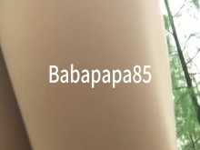 Travesti expuesta en el parque 1