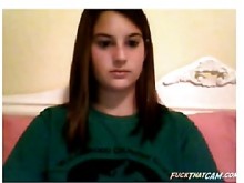 Chatroulette - Linda chica inocente muestra sus excelentes líneas de bronceado