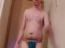 ¡El espectáculo de pollas de tu vida! ¡Esté en primera fila!