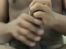 Chico vergon se corre a chorros