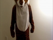 Robando mi vista previa de Fursuit