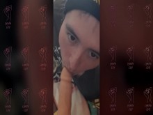 Pon tu polla en la boca de los chicos discapacitados
